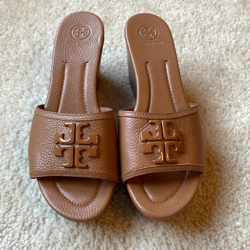 Tory Burch wedges size 9.5